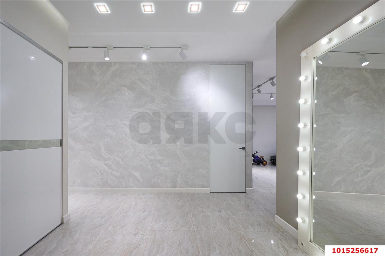 Фото №37: 3-комнатная квартира 158 м² - Краснодар, Центральный, ул. Кубанская набережная, 37/12