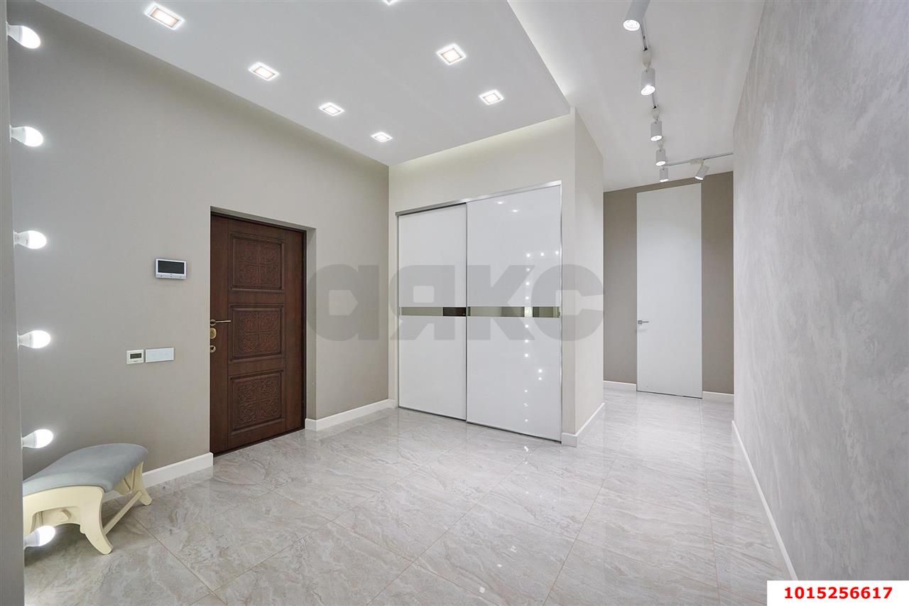 Фото №31: 3-комнатная квартира 158 м² - Краснодар, Центральный, ул. Кубанская набережная, 37/12