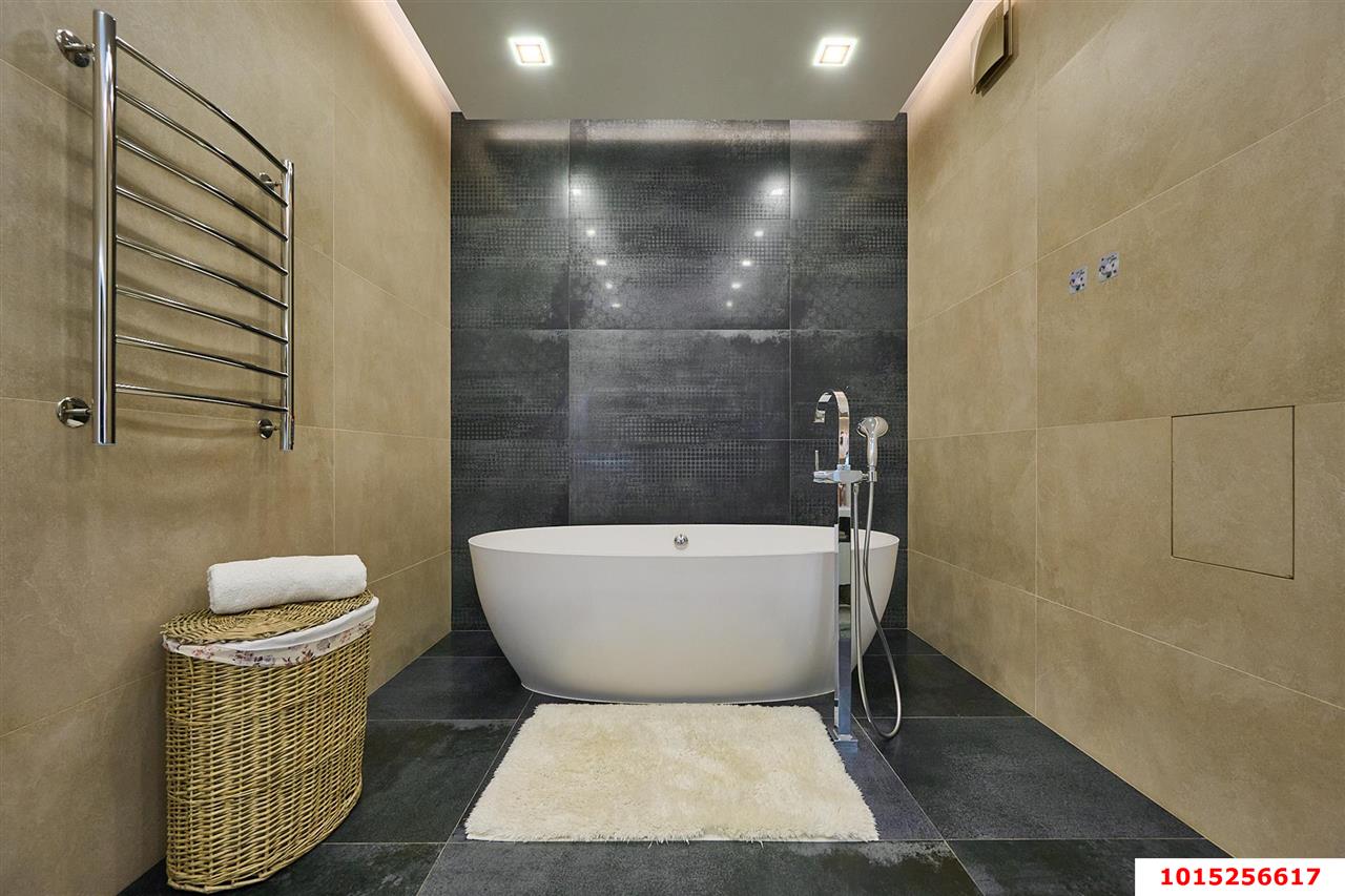 Фото №24: 3-комнатная квартира 158 м² - Краснодар, Западный внутригородской округ, Центральный внутригородской округ, мкр. Центральный, ул. Кубанская набережная, 37/12