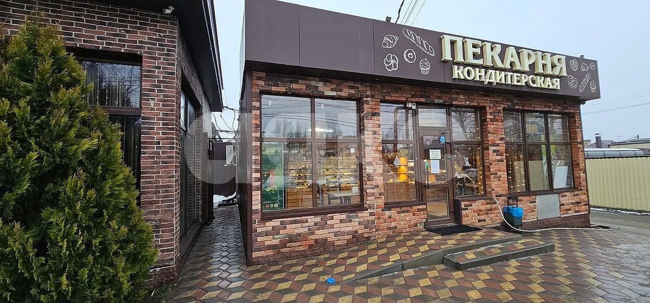 Фото №2: Коммерция 360 м² - Ростов-на-Дону, Геолог, ул. Особенная, 142/14