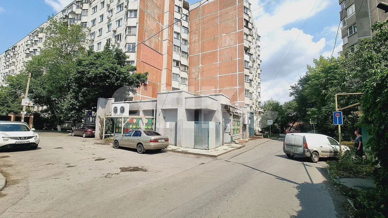 Фото №4: Коммерция 437 м² - Ростов-на-Дону, Ворошиловский, ул. Турмалиновская, 60