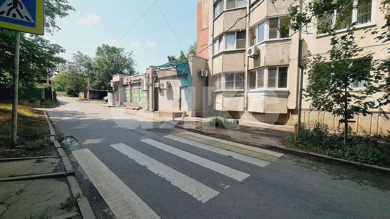 Фото №3: Коммерция 437 м² - Ростов-на-Дону, Ворошиловский, ул. Турмалиновская, 60