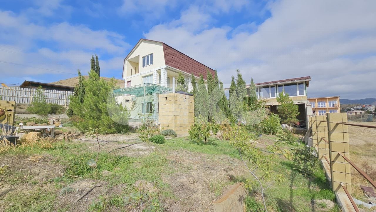 Фото №3: Дом 240 м² + 6 сот. - Миндальное, ул. Киммерийская