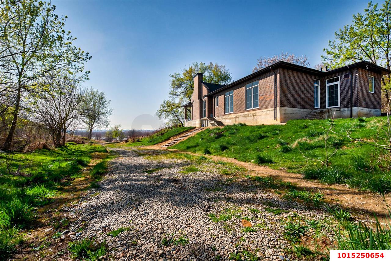 Фото №3: Дом 152 м² + 7.5 сот. - Елизаветинская, мкр. Прикубанский внутригородской округ, ул. Курганная, 46/1