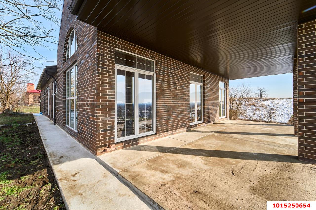 Фото №7: Дом 152 м² + 7.5 сот. - Елизаветинская, мкр. Прикубанский внутригородской округ, ул. Курганная, 46/1