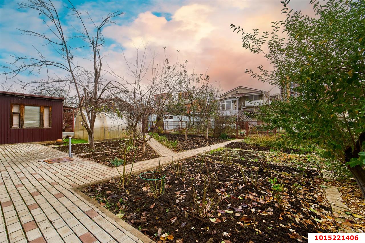 Фото №2: Дом 87 м² + 4 сот. - Краснодар, Животновод, ул. Вишнёвая, 174