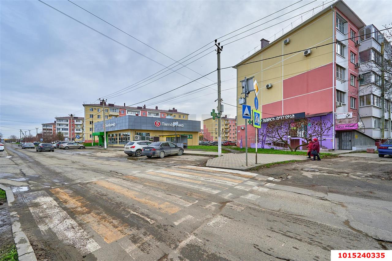 Фото №4: Торговое помещение 44 м² - Крымск, Платан, ул. Октябрьская, 37Л