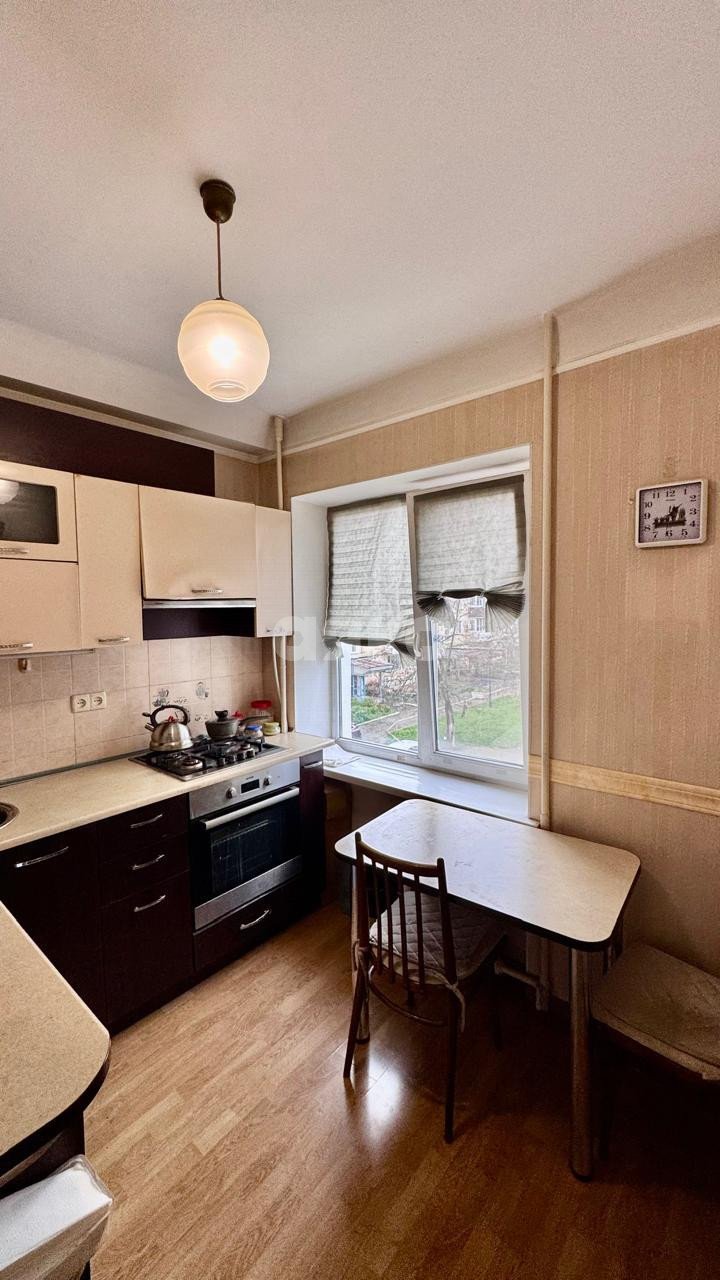 Фото №1: 3-комнатная квартира 58 м² - Симферополь, Центральный, ул. Залесская, 68