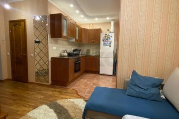 Фото №1: 2-комнатная квартира 56 м² - Краснодар, мкр. Завод Радиоизмерительных Приборов, ул. Яснополянская, 17