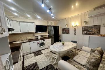 Фото №1: 3-комнатная квартира 67 м² - Краснодар, мкр. Восточно-Кругликовский, ул. Восточно-Кругликовская, 64