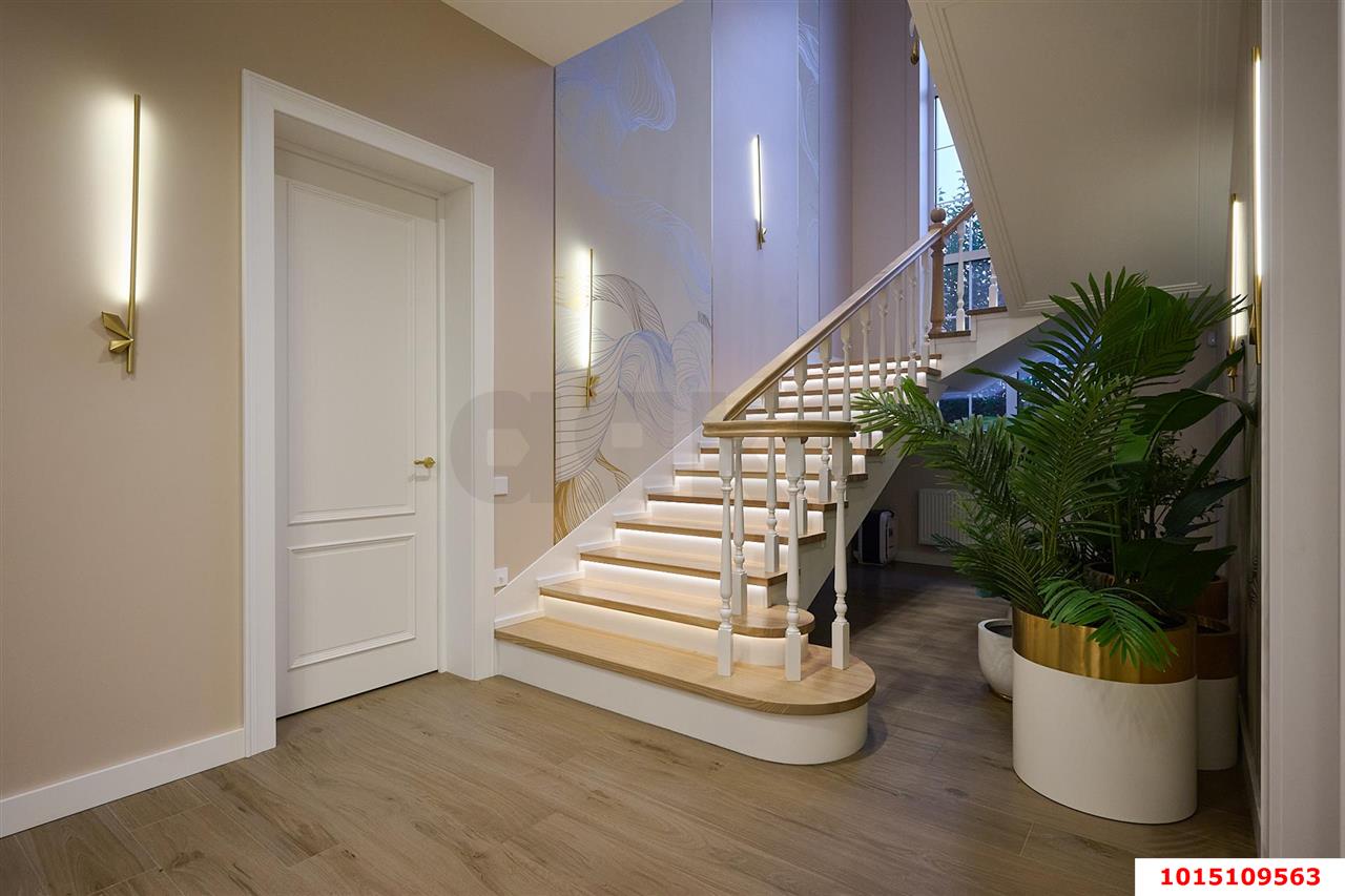 Фото №12: Дом 484 м² + 9 сот. - Краснодар, Прикубанский внутригородской округ, Школьный, мкр. Круглик, ул. Баканская, 20