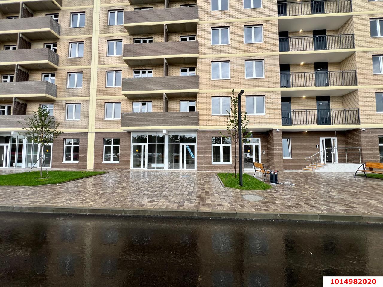 Фото №1: Коммерция 43 м² - Краснодар, Прикубанский внутригородской округ, мкр. жилой комплекс Дыхание, ул. Лётчика Позднякова, 2к25