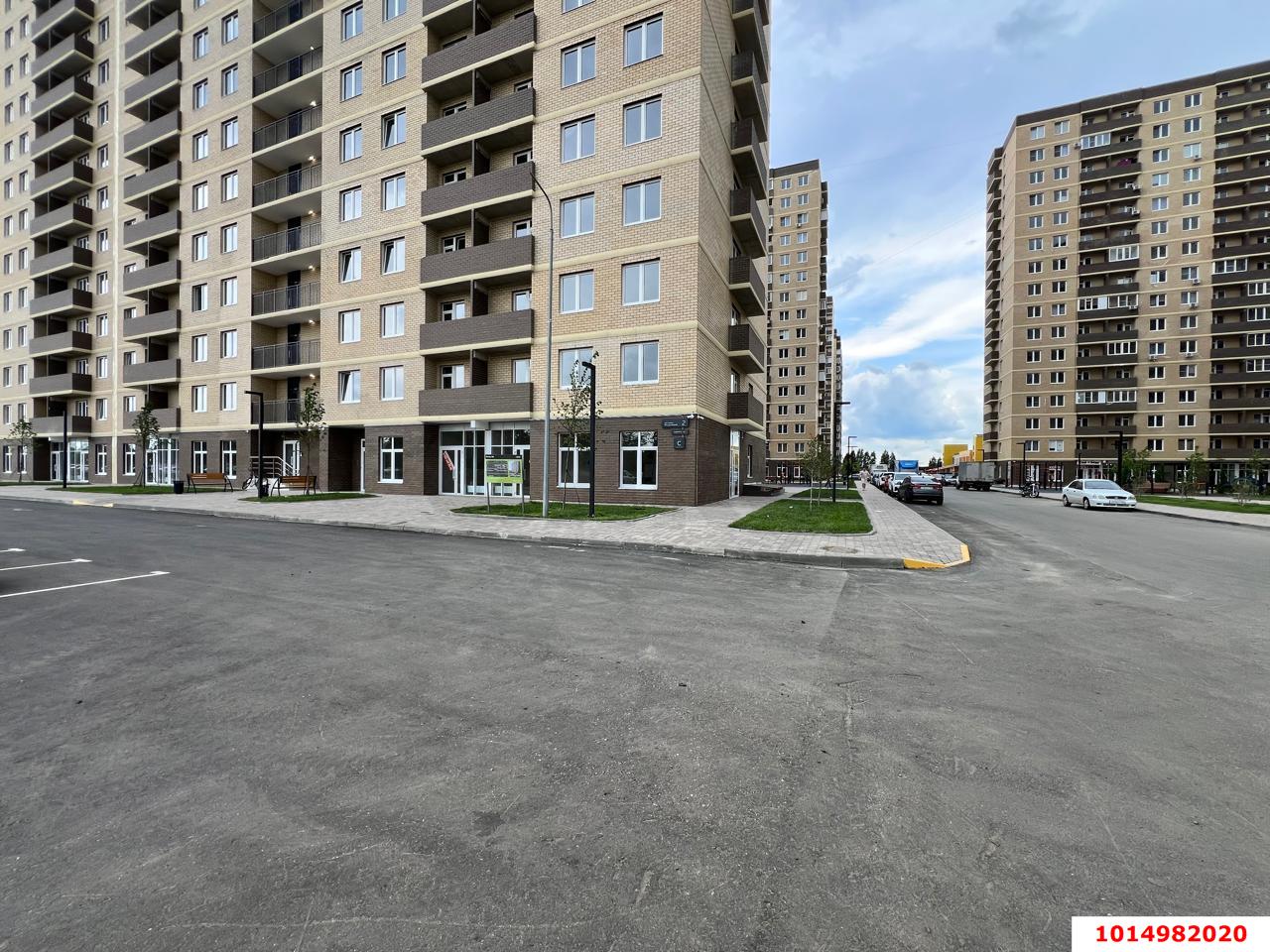 Фото №6: Торговое помещение 44 м² - Краснодар, жилой комплекс Дыхание, ул. Лётчика Позднякова, 2к25