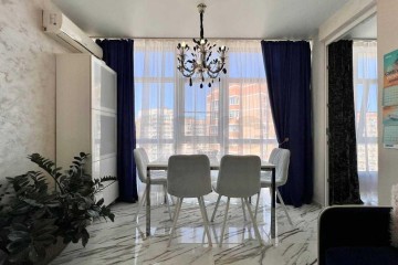 Фото №1: 2-комнатная квартира 65 м² - Краснодар, мкр. Солнечный, ул. Архитектора Ишунина, 7/1к2