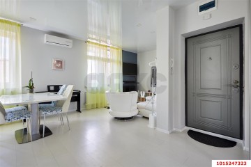 Фото №1: 2-комнатная квартира 45 м² - Краснодар, мкр. ЖК Смоленский, ул. Восточно-Кругликовская, 30/1