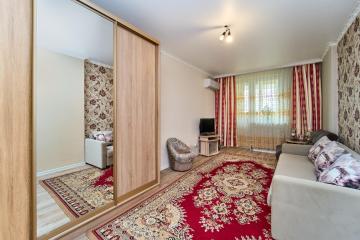 Фото №1: 1-комнатная квартира 50 м² - Краснодар, мкр. Черёмушки, ул. Айвазовского, 116к2