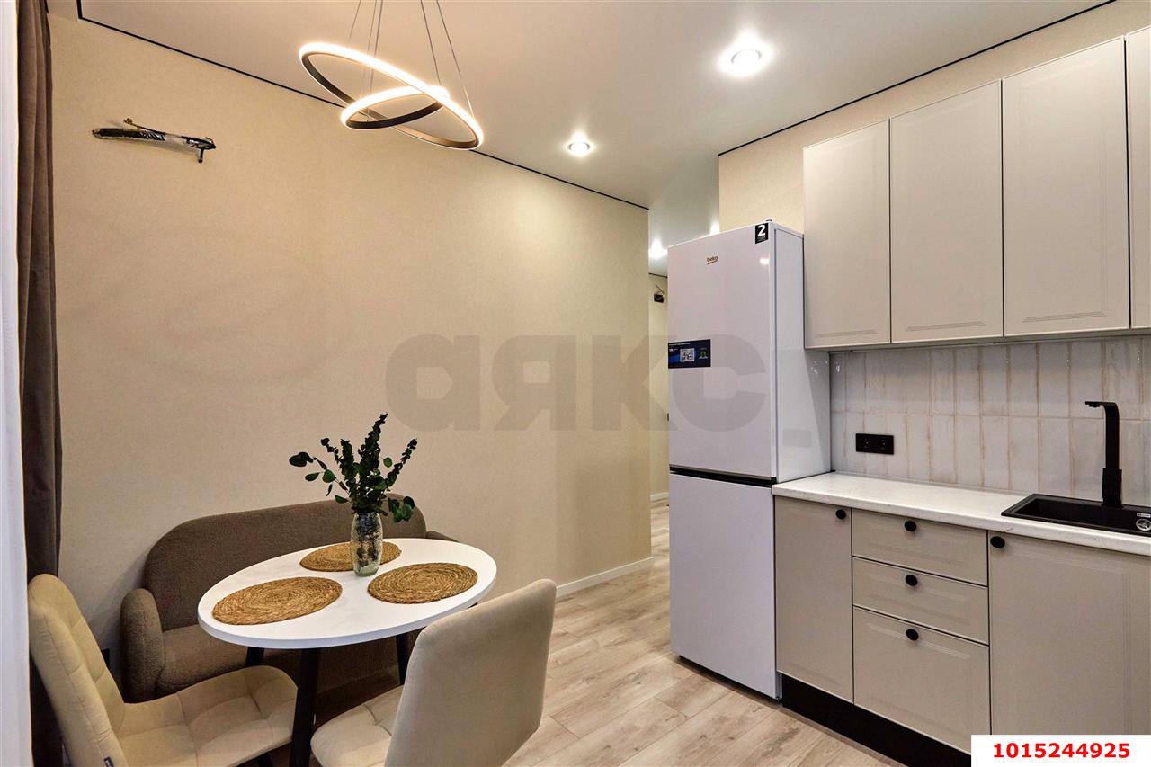 Фото №3: 1-комнатная квартира 40 м² - Краснодар, Восточно-Кругликовский, ул. им. Героя Яцкова И.В., 6