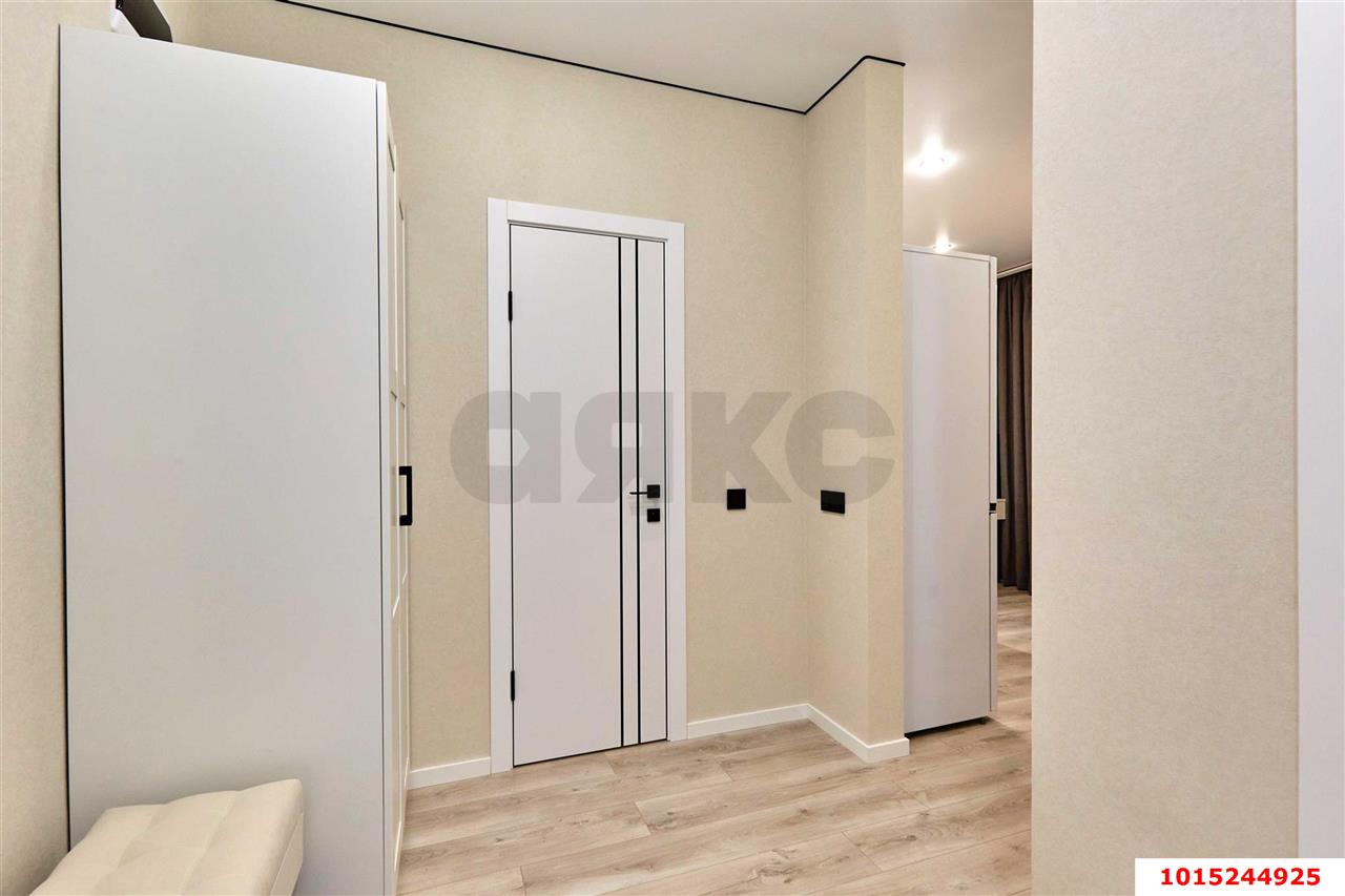 Фото №12: 1-комнатная квартира 40 м² - Краснодар, Восточно-Кругликовский, ул. им. Героя Яцкова И.В., 6