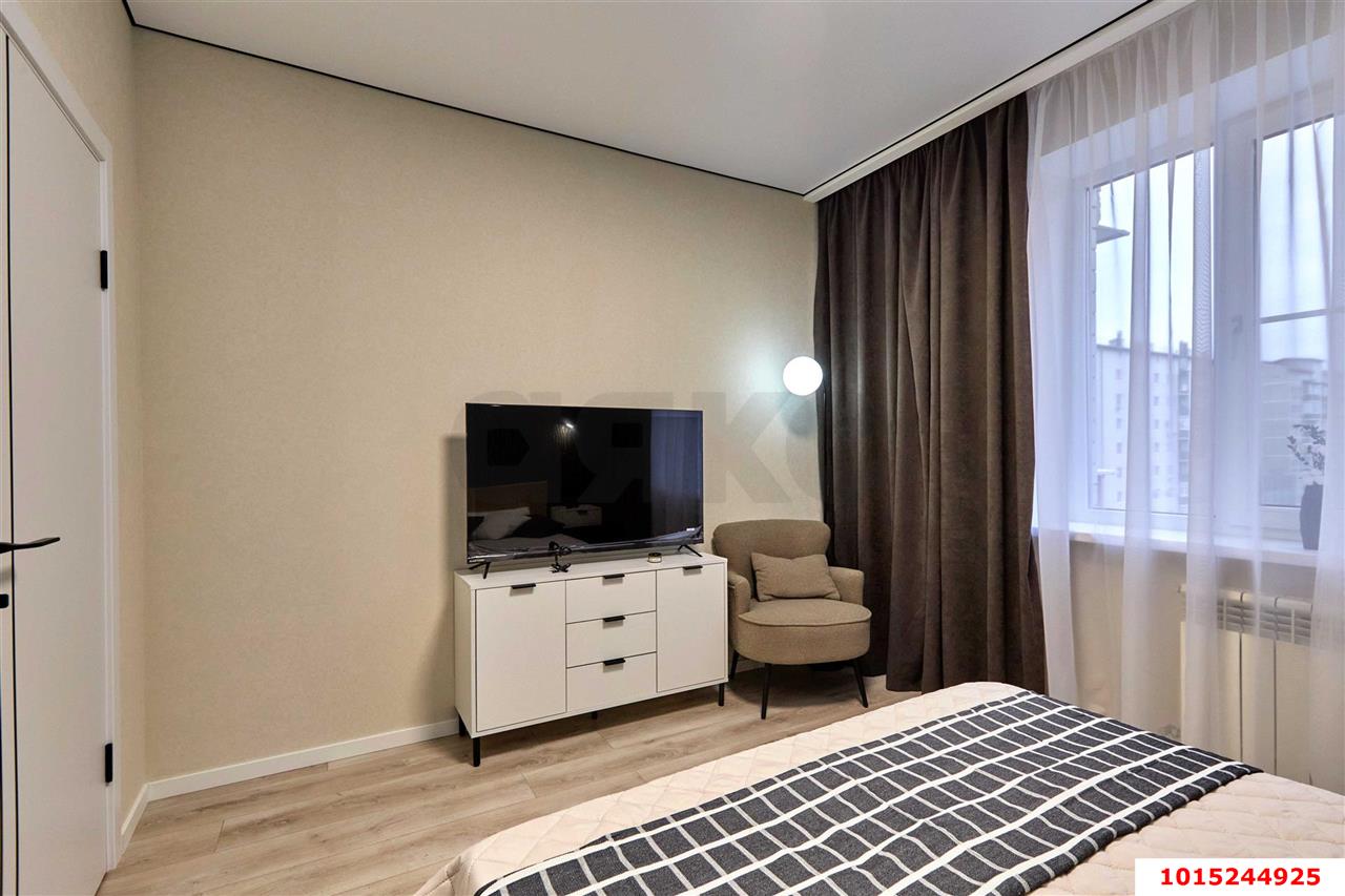 Фото №9: 1-комнатная квартира 40 м² - Краснодар, Восточно-Кругликовский, ул. им. Героя Яцкова И.В., 6