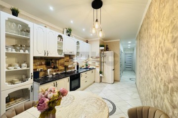 Фото №3: 2-комнатная квартира 63 м² - Краснодар, мкр. имени Петра Метальникова, ул. Петра Метальникова, 5к1