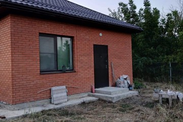 Фото №1: Дом 40 м² - СНТ Строитель, мкр. Прикубанский внутригородской округ, ул. Дачная, 32