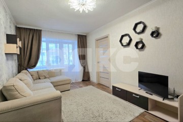 Фото №1: 2-комнатная квартира 42 м² - Нижнекамск, мкр. 2-й квартал, ул. Юности, 1