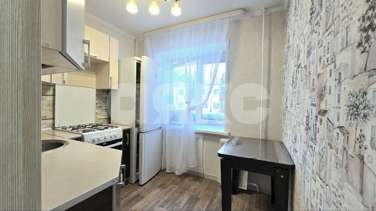 Фото №13: 2-комнатная квартира 42 м² - Нижнекамск, 2-й квартал, ул. Юности, 1