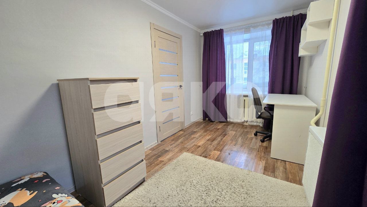 Фото №7: 2-комнатная квартира 42 м² - Нижнекамск, 2-й квартал, ул. Юности, 1