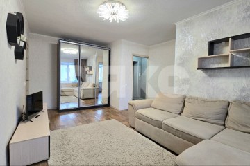 Фото №3: 2-комнатная квартира 42 м² - Нижнекамск, мкр. 2-й квартал, ул. Юности, 1