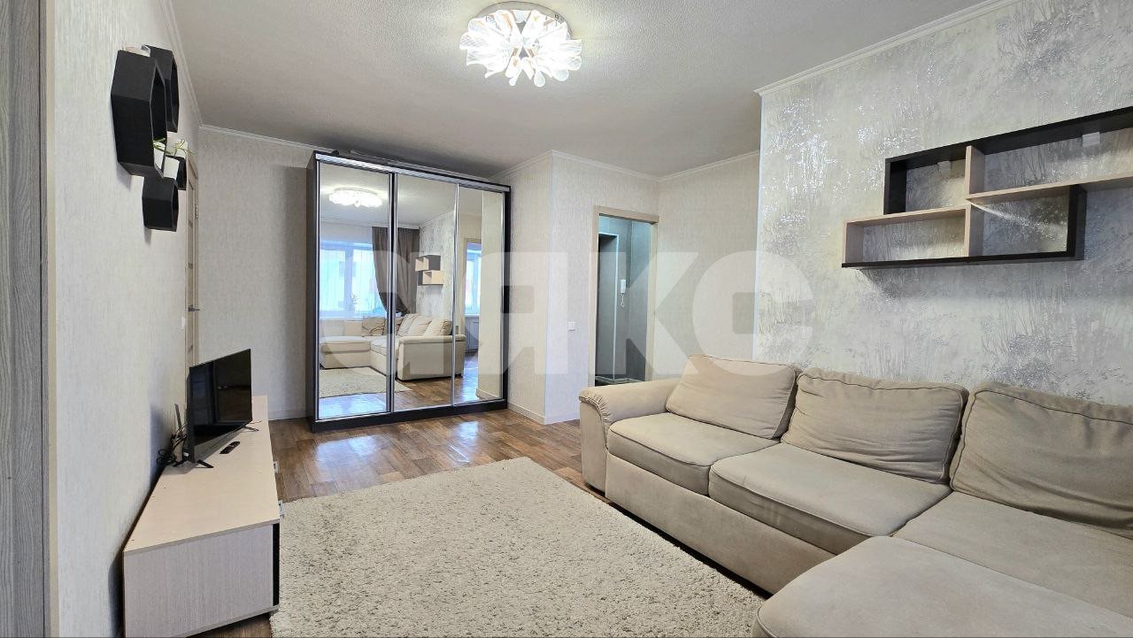 Фото №3: 2-комнатная квартира 42 м² - Нижнекамск, 2-й квартал, ул. Юности, 1