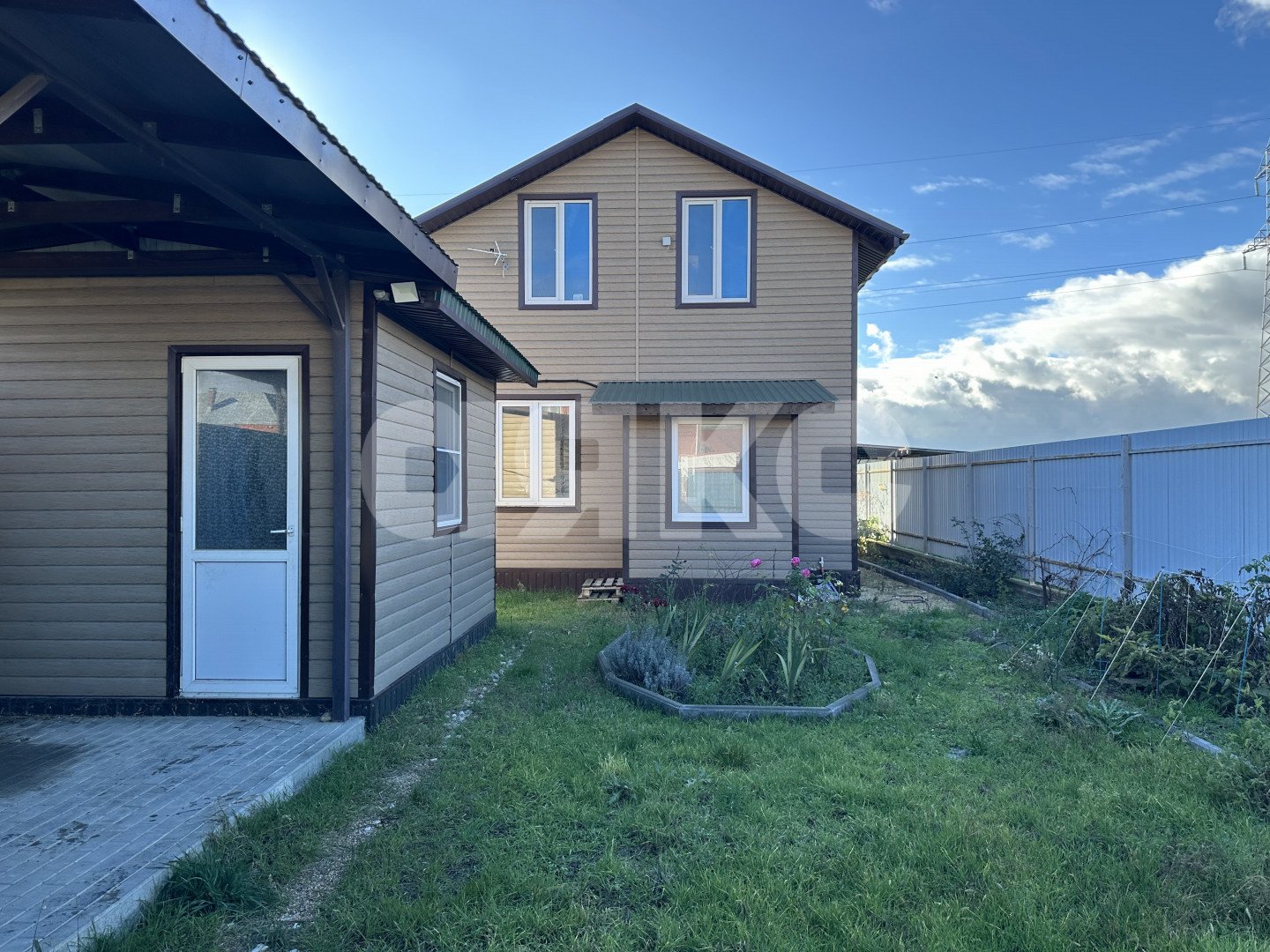 Фото №1: Дача 124 м² + 4 сот. - Красный, пр-д Западный, 39