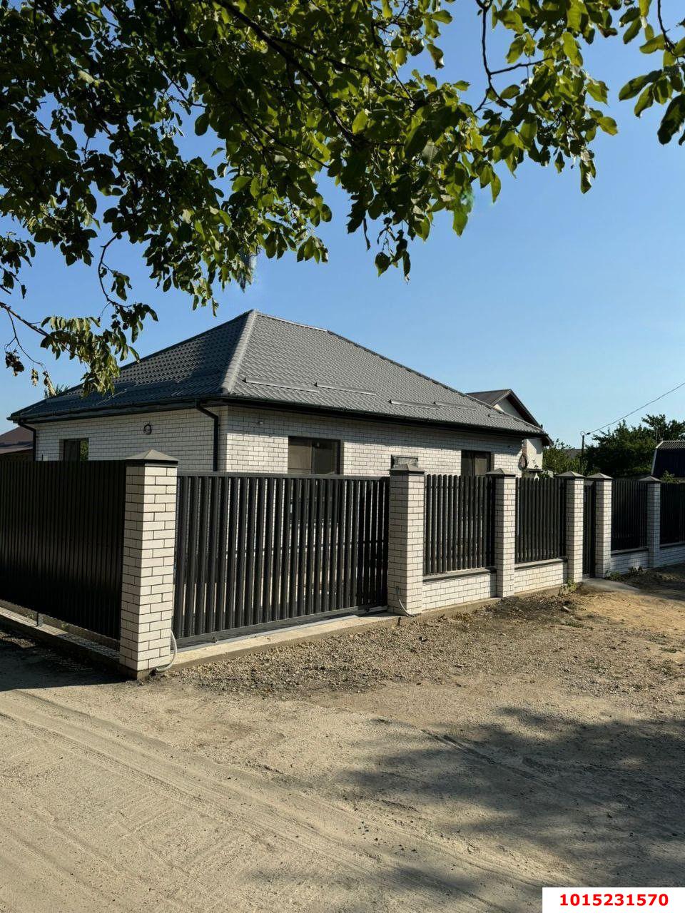 Фото №1: Дом 100 м² + 5 сот. - Елизаветинская, Прикубанский внутригородской округ, ст Строитель, ул. Сосновая, 420