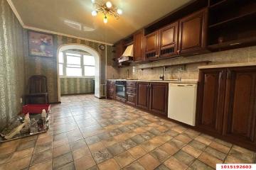 Фото №1: 5+-комнатная квартира 117 м² - Краснодар, мкр. Табачная Фабрика, ул. Ипподромная, 53