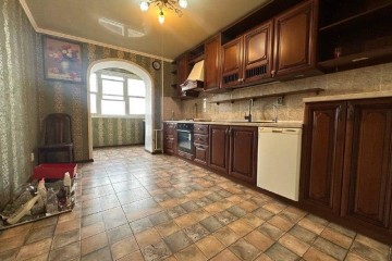 Фото №1: 5+-комнатная квартира 139 м² - Краснодар, мкр. Табачная Фабрика, ул. Ипподромная, 53