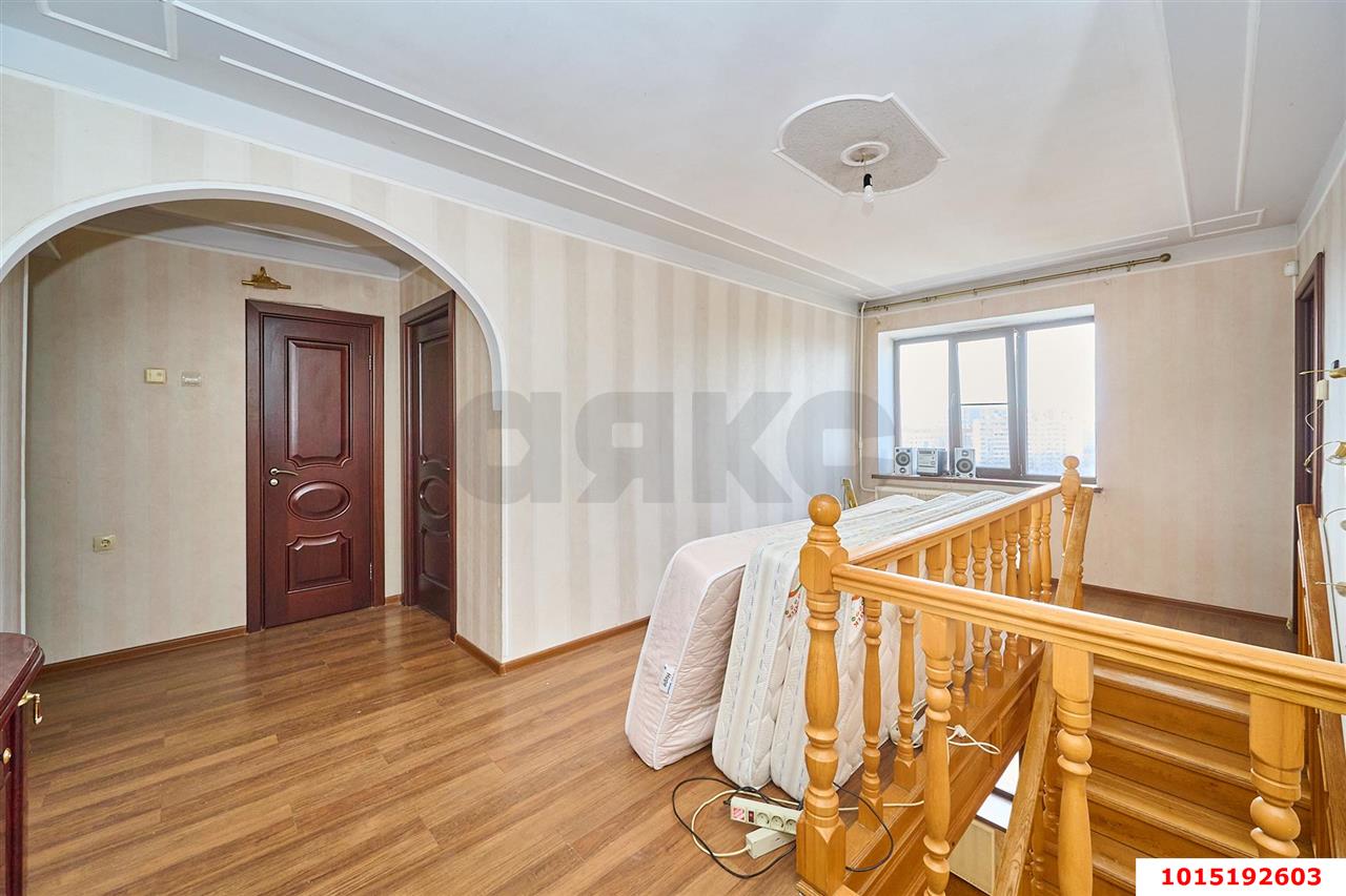 Фото №13: 5+-комнатная квартира 139 м² - Краснодар, Центральный внутригородской округ, мкр. Табачная Фабрика, ул. Ипподромная, 53