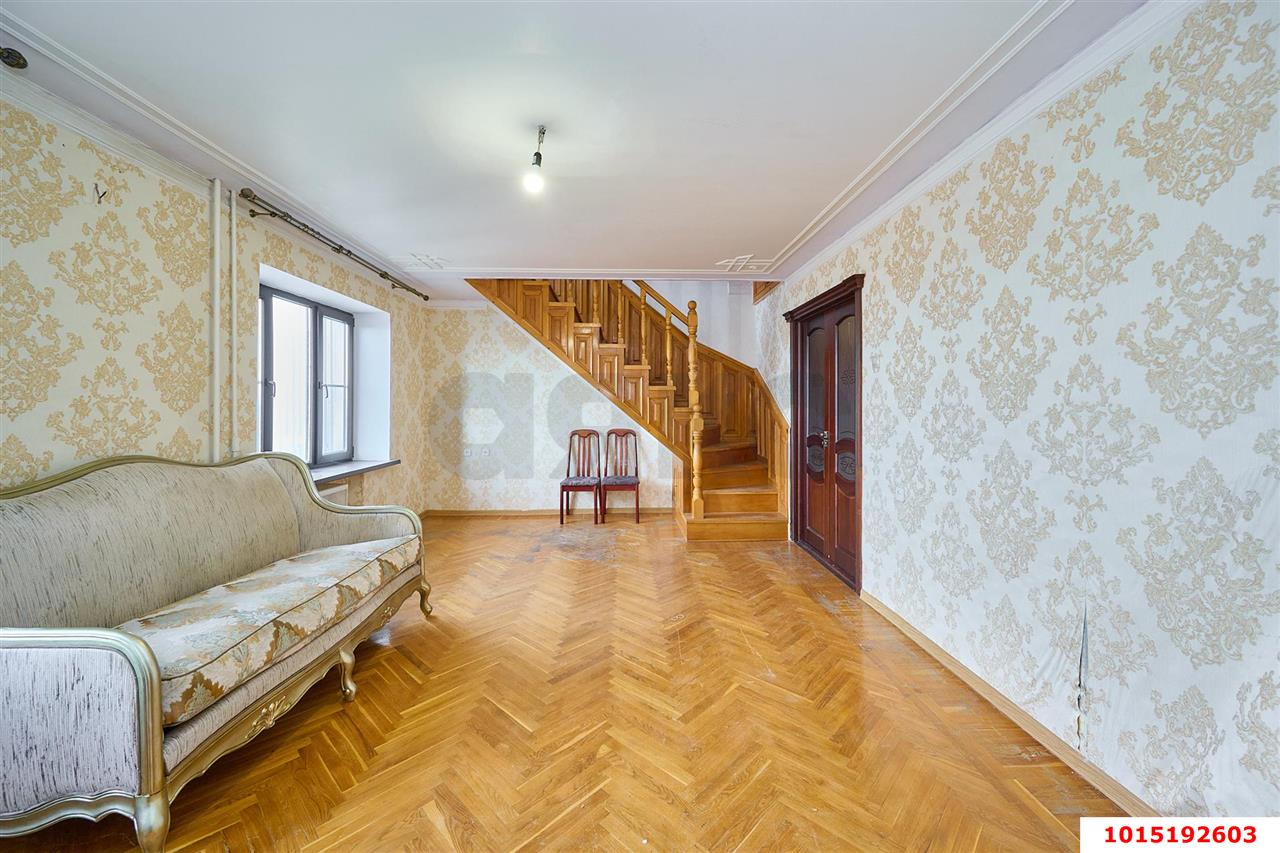 Фото №4: 5+-комнатная квартира 139 м² - Краснодар, Центральный внутригородской округ, мкр. Табачная Фабрика, ул. Ипподромная, 53