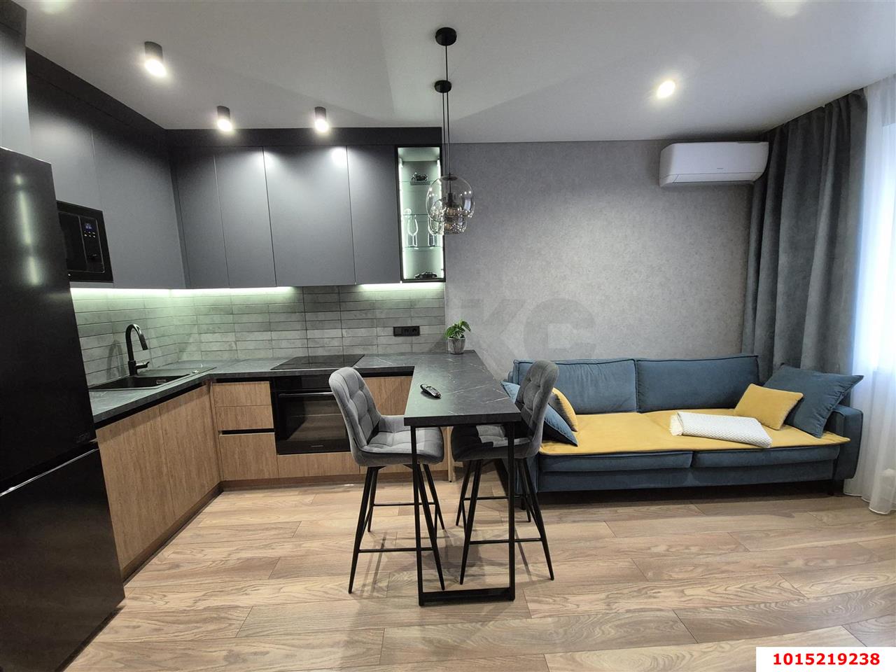 Фото №2: 2-комнатная квартира 67 м² - Краснодар, имени Петра Метальникова, ул. Тополиная, 48к1