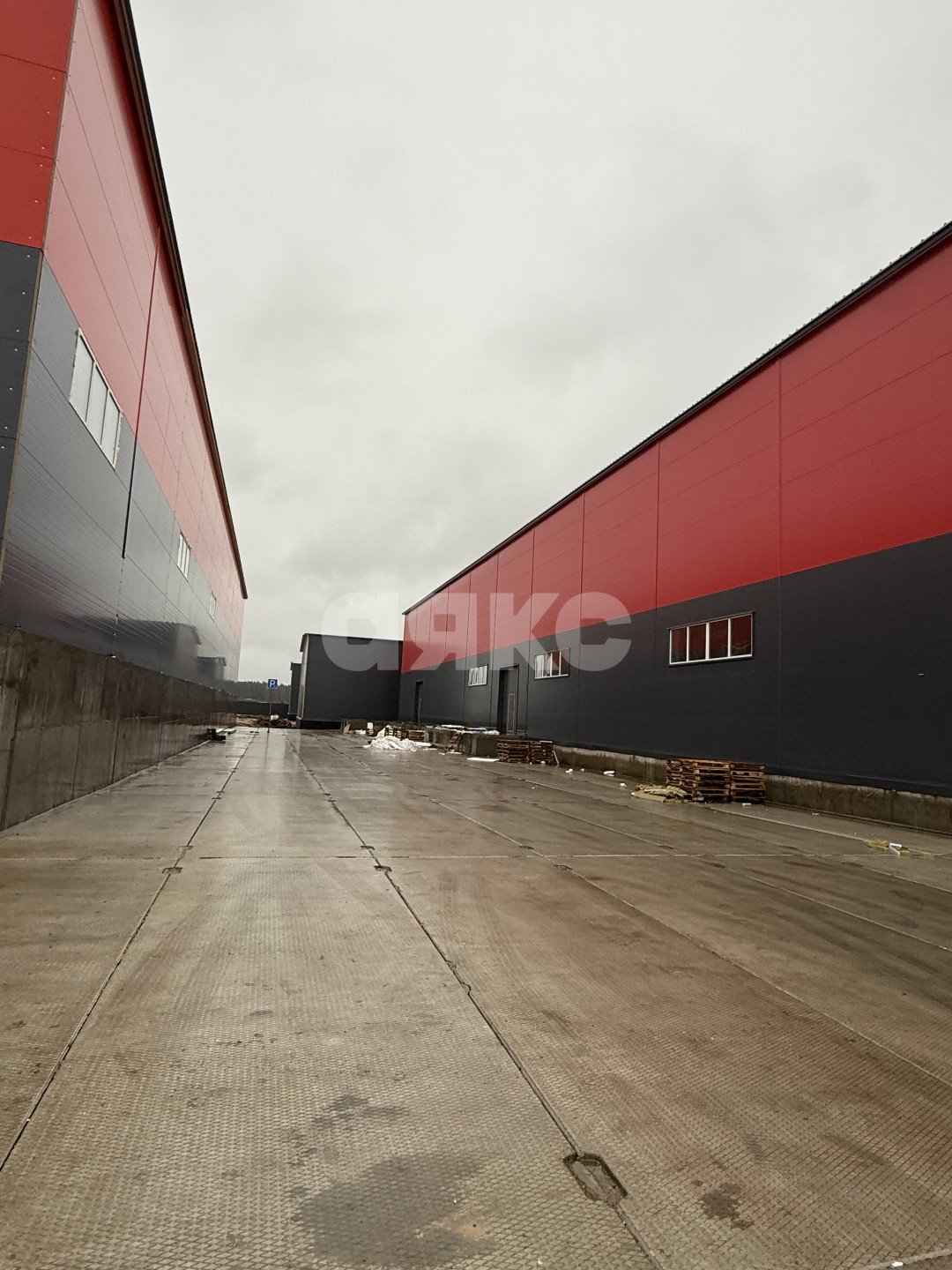 Фото №2: Коммерция 1482 м² - Дятловка, ул. Привольная, 79