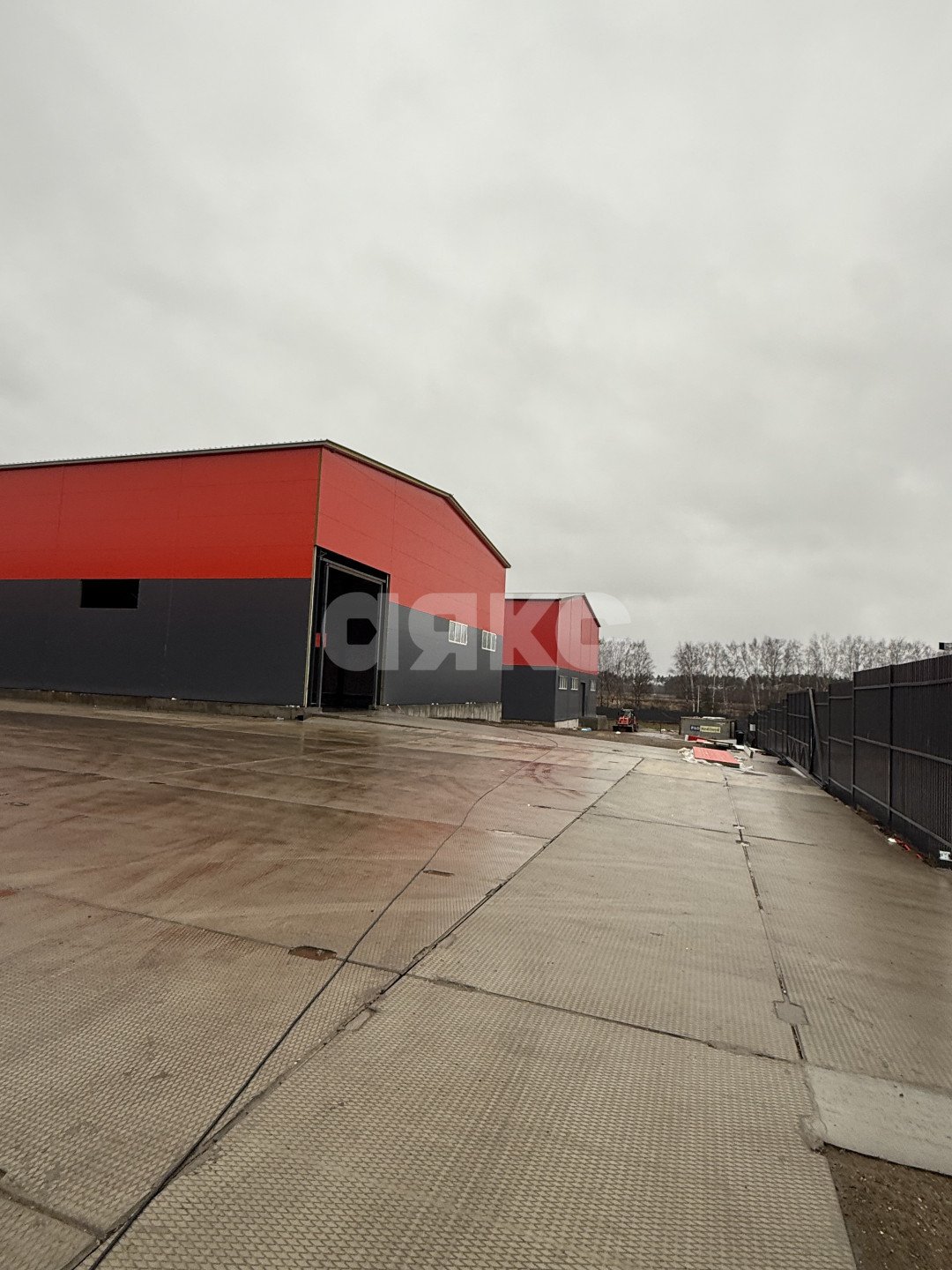 Фото №3: Коммерция 1482 м² - Дятловка, ул. Привольная, 79