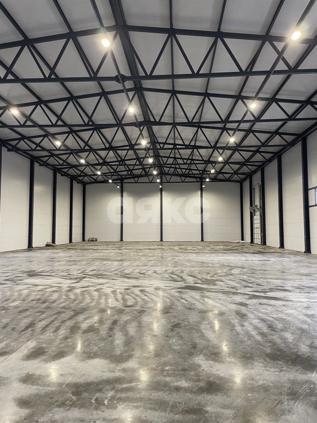 Фото №2: Коммерция 1482 м² - Дятловка, ул. Привольная, 79