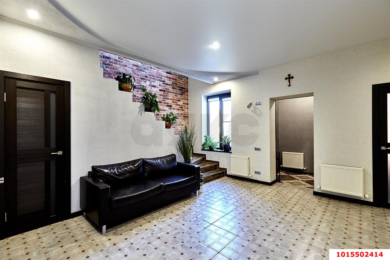 Фото №2: Дом 157 м² + 6.1 сот. - Елизаветинская, Компрессор, ул. Персиковая, 197