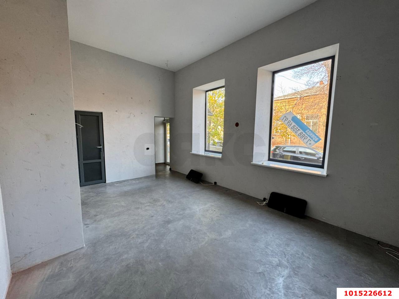 Фото №3: Торговое помещение 29 м² - Краснодар, Центральный, ул. Гоголя, 52