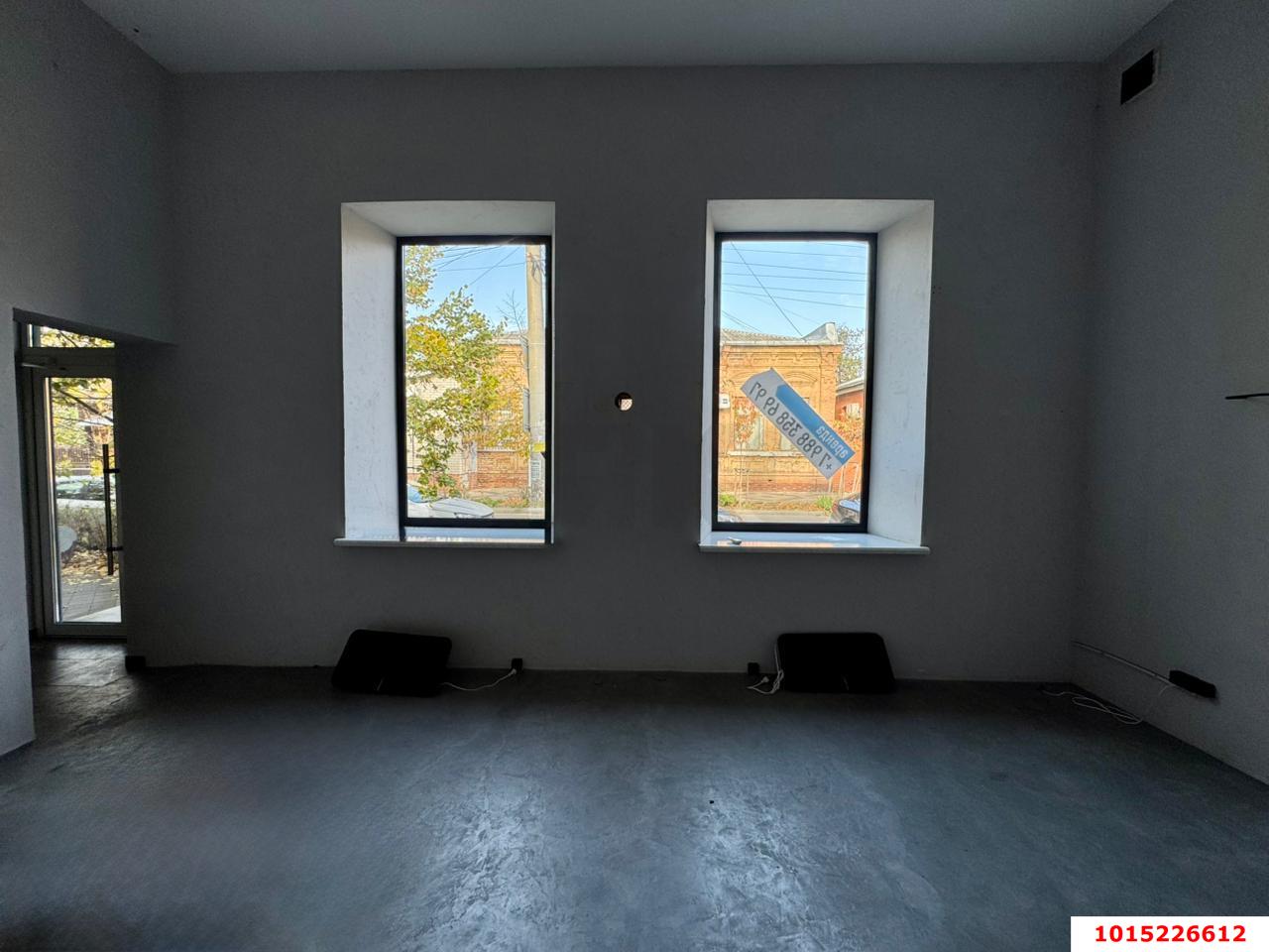 Фото №5: Коммерция 28 м² - Краснодар, Западный внутригородской округ, мкр. Центральный, ул. Гоголя, 52