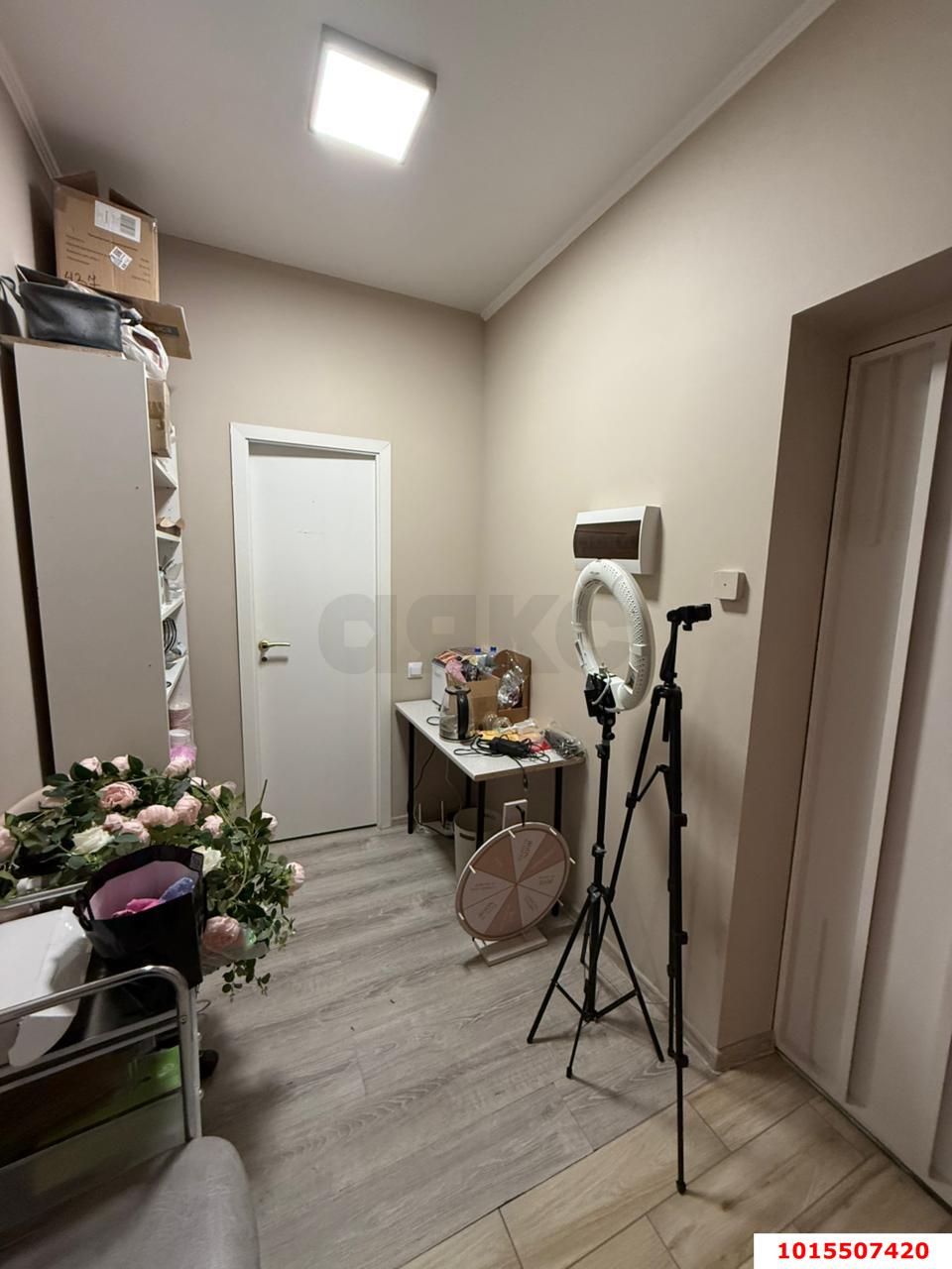 Фото №5: Торговое помещение 55 м² - Краснодар, Солнечный, ул. Архитектора Петина, 18/2