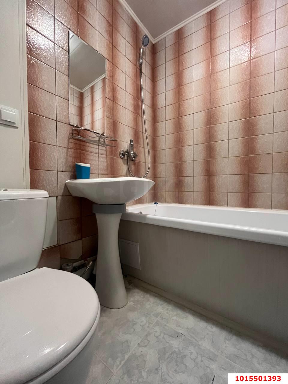 Фото №12: 1-комнатная квартира 32 м² - Краснодар, Центральный внутригородской округ, мкр. Завод Измерительных Приборов, ул. Колхозная, 63