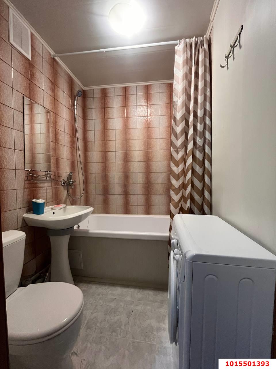 Фото №13: 1-комнатная квартира 32 м² - Краснодар, Центральный внутригородской округ, мкр. Завод Измерительных Приборов, ул. Колхозная, 63