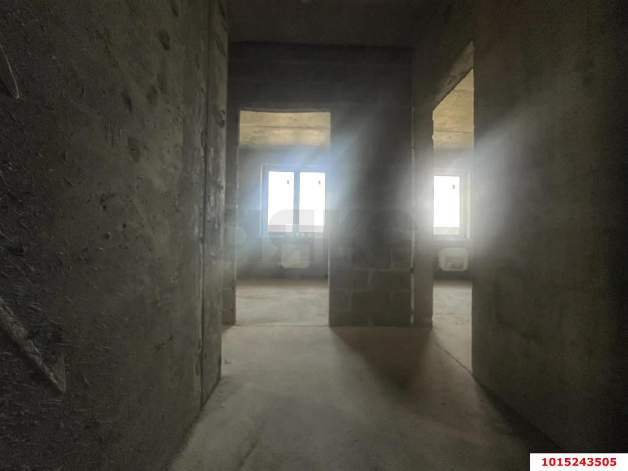 Фото №6: 3-комнатная квартира 82 м² - Российский, Прикубанский внутригородской округ, ул. имени В.М. Комарова, 21Б