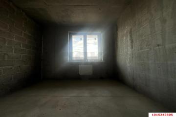 Фото №2: 3-комнатная квартира 82 м² - Российский, мкр. Прикубанский внутригородской округ, ул. имени В.М. Комарова, 21Б