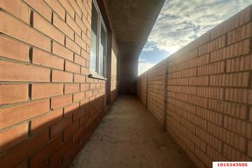 Фото №5: 3-комнатная квартира 82 м² - Российский, мкр. Прикубанский внутригородской округ, ул. имени В.М. Комарова, 21Б