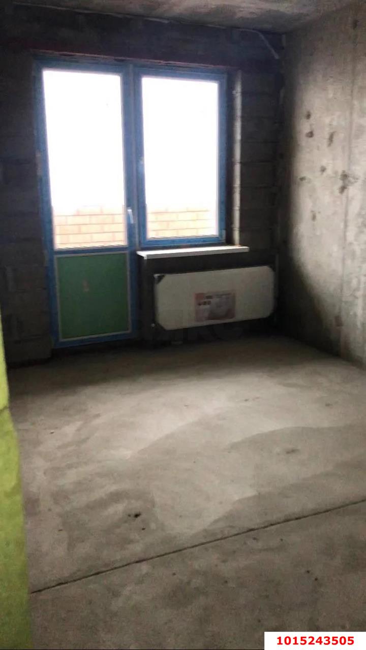 Фото №1: 3-комнатная квартира 82 м² - Российский, Прикубанский внутригородской округ, ул. имени В.М. Комарова, 21Б